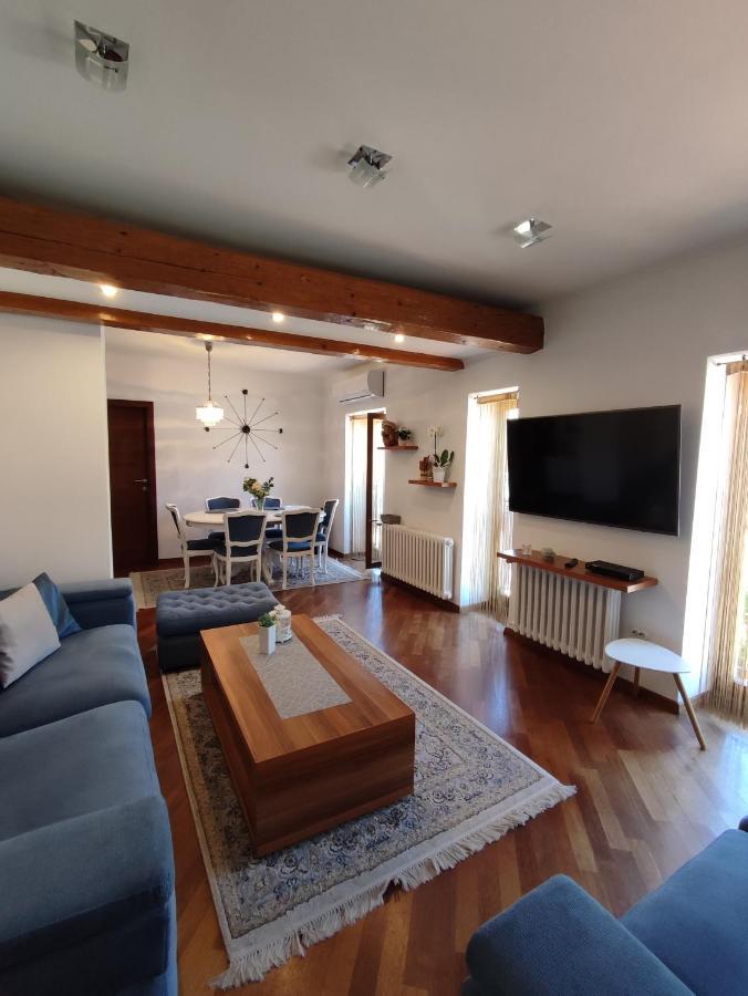 Deluxe Apartment Lejla - Free Garage Parking SJJ Eksteriør billede